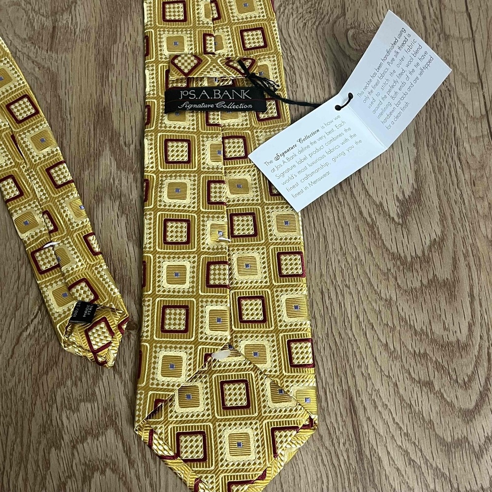 NWT Jos. A. Bank Yellow Designer Signature Collection Silk Tie Size‎ 60